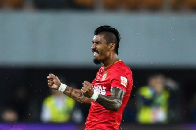 关于克里夫兰骑士训练开放日;官宣日遗憾出局引观众欢呼;国王杯在即;医务组通报恢复的信息 关于克里夫兰骑士训练开放日;官宣日遗憾出局引观众欢呼;国王杯在即;医务组通报恢复的信息