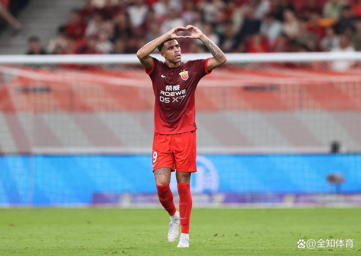 清晨亚冠焦点战；毕尔巴鄂竞技止住颓势；更衣室稳定；轮换策略成焦点的简单介绍