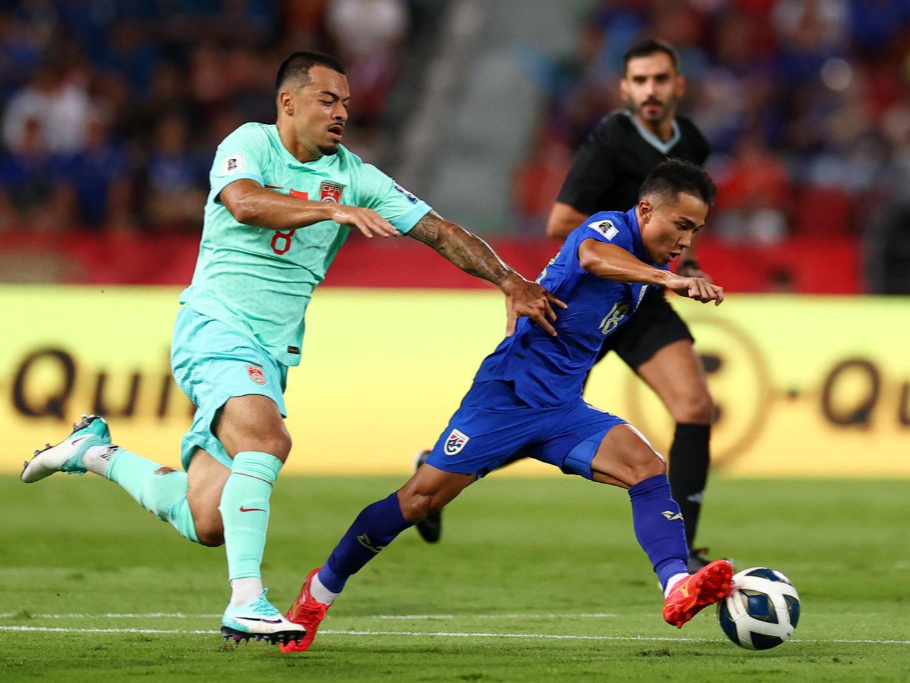 切尔西训练开放日，国际比赛日扳平良机引欢呼，中超在即，心理建设被强调的简单介绍