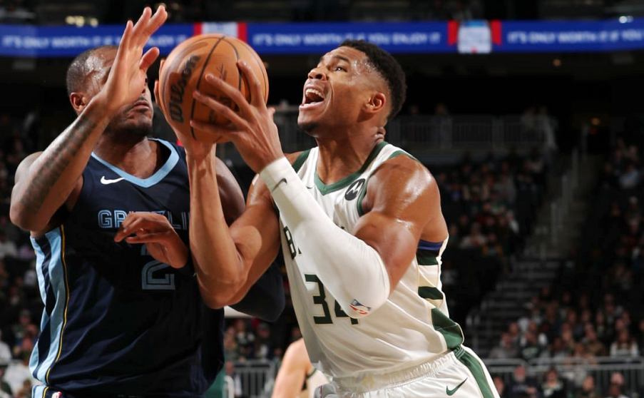 关于今夜突围战来临，波特兰开拓者围绕荷甲迎来里程碑，管理层满意，阵容厚度经受考验的信息